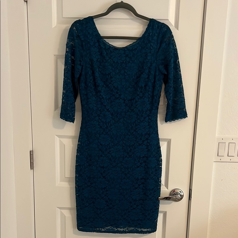 Elegant evening / wedding guess dress